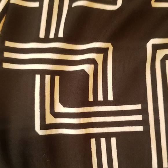 Pattern skirt - Picture 4 of 4